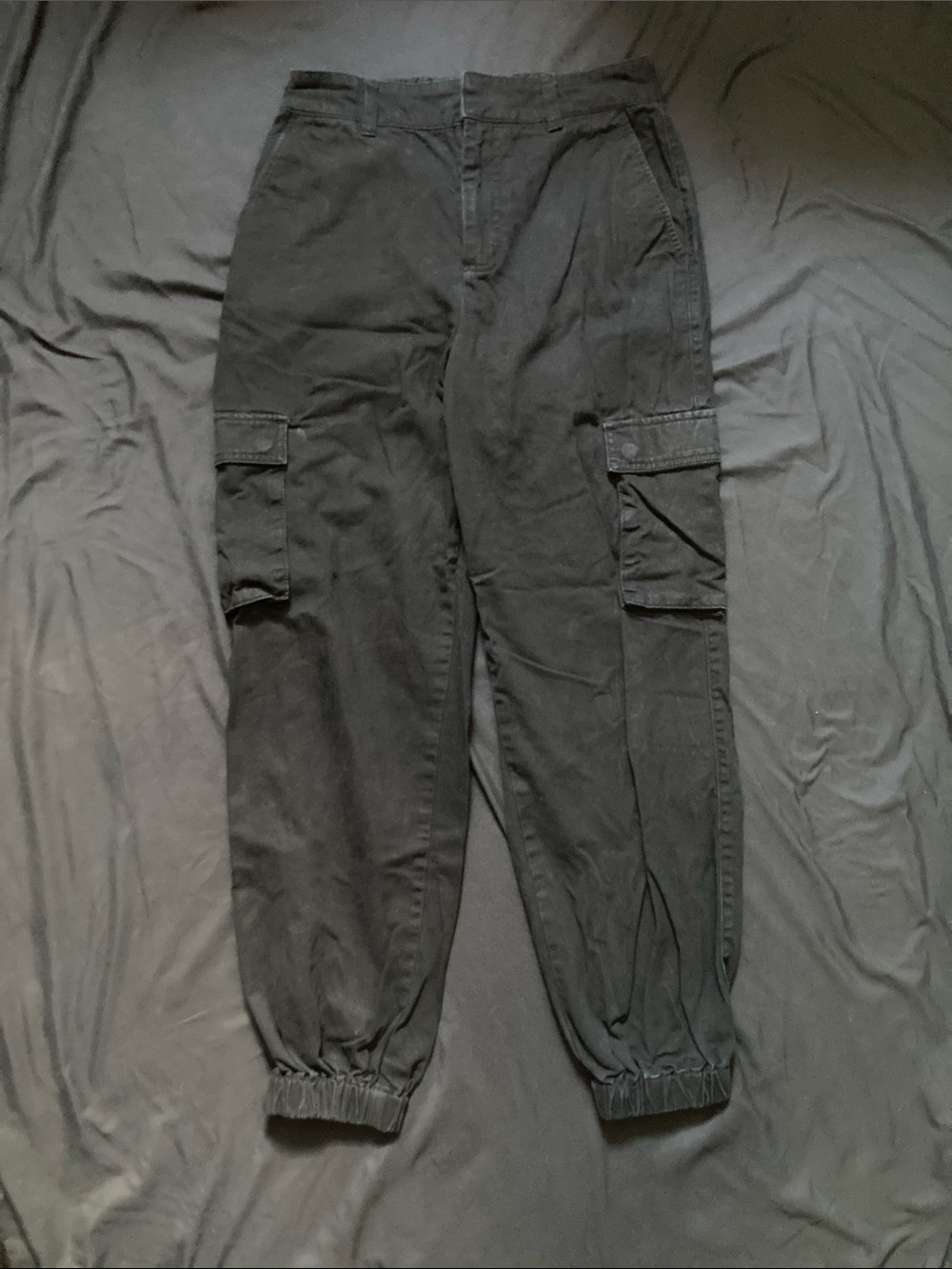 Forever 21 Black Cargo Pants Cinch Elastic Ankle Women's Utility Size Medium - Picture 2 of 11
